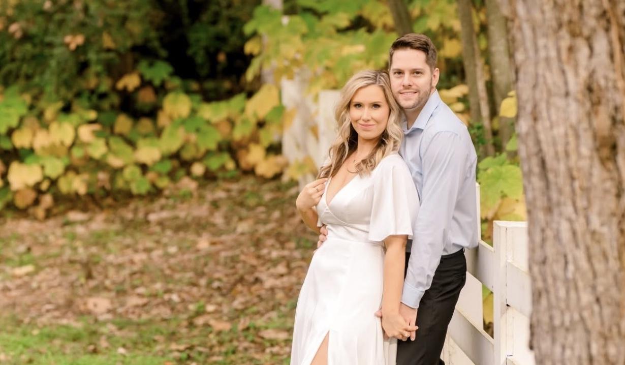 The Wedding Website of Jocelynn Duguid and Travis Bonham