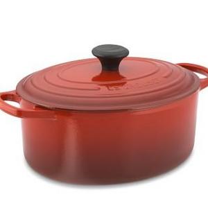 Le Creuset Signature Cast-Iron Oval Dutch Oven, 5-Qt., Red