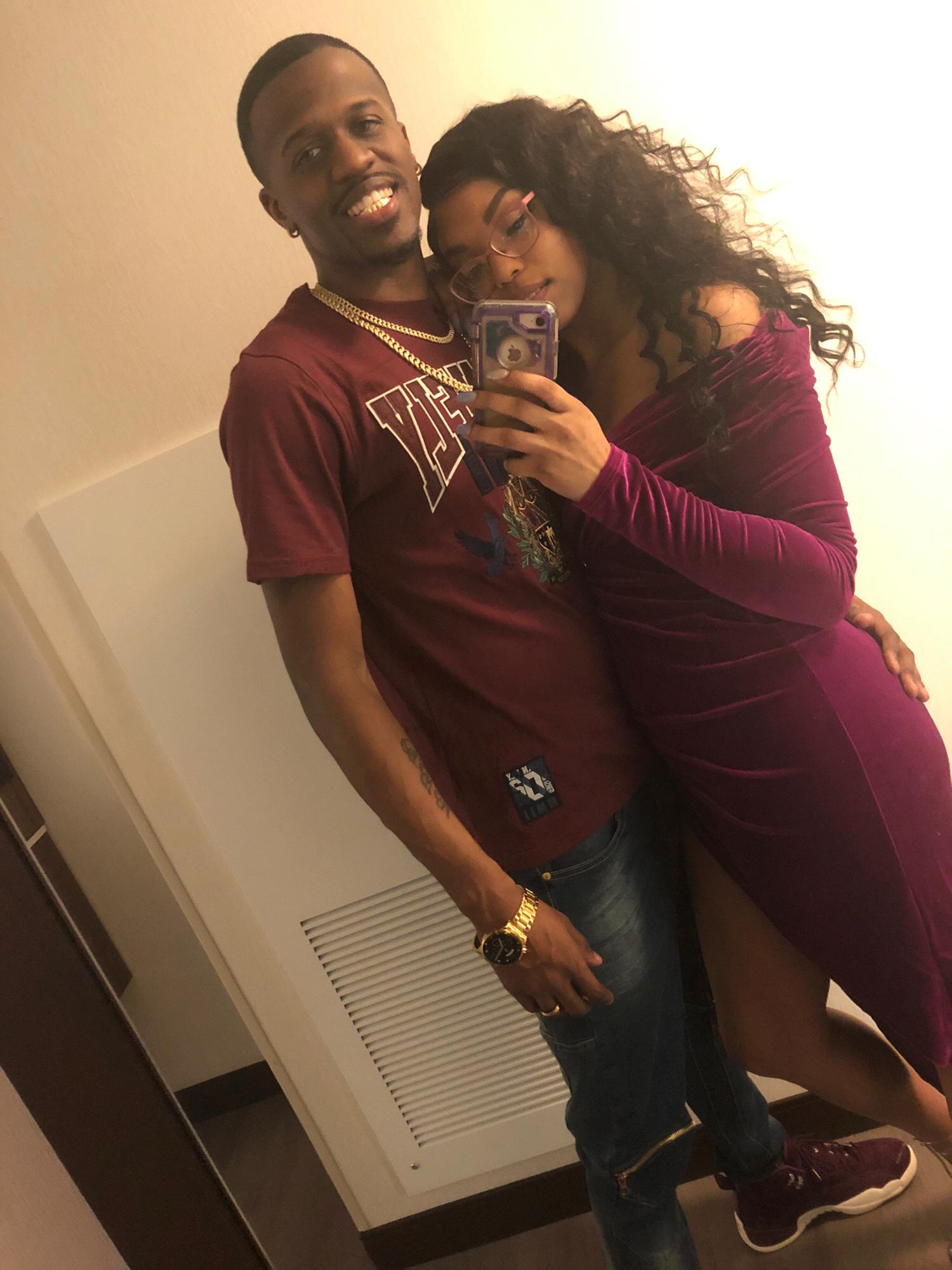 The Moore’s first valentines 
🤞🏽👩🏽‍🤝‍👨🏾💕