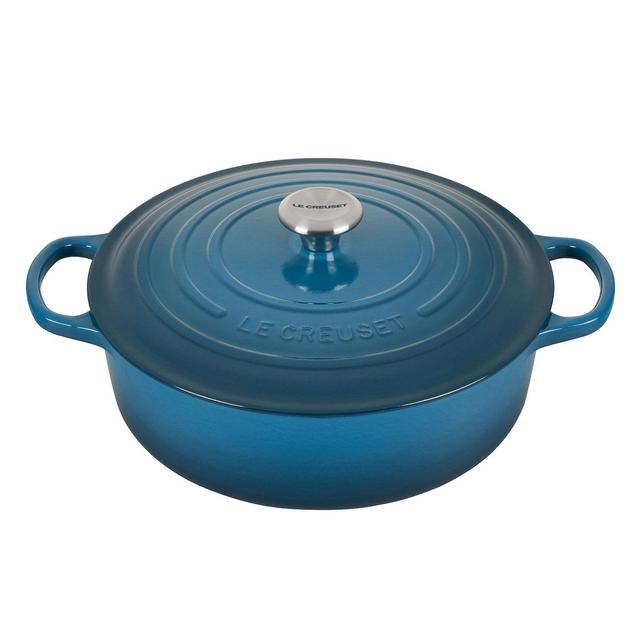 Le Creuset Round Wide Dutch Oven, 6.75 qt.