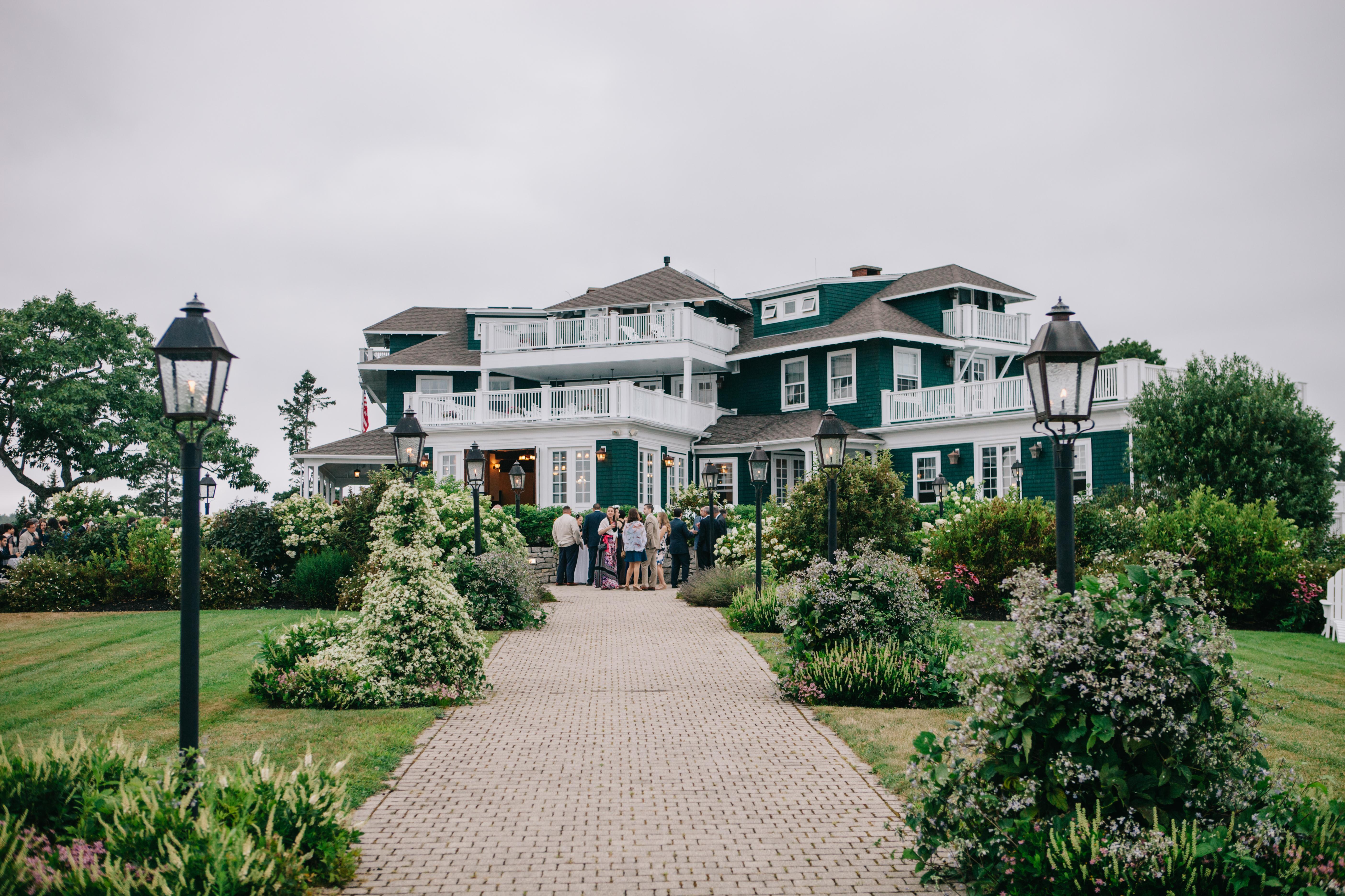 The Wedding Website of Emma Kammerer and Phillip Zackler