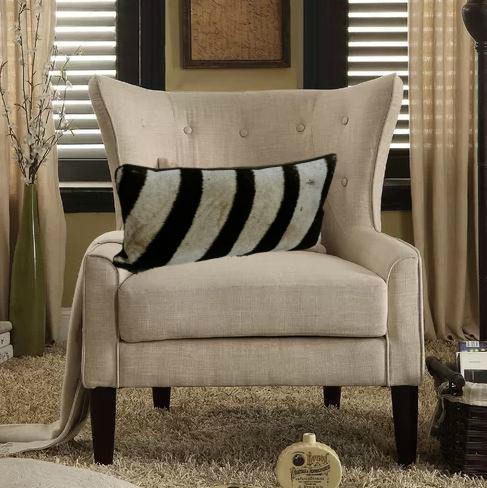 P26 - Zebra Pillow
