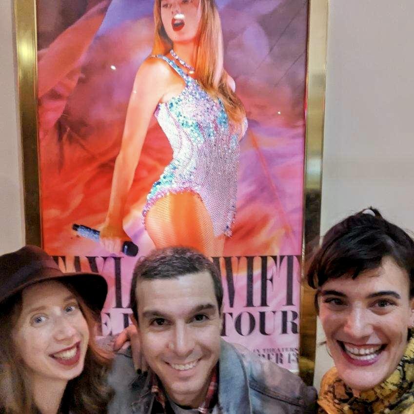 Being Taylor Swift Fans with Natalie <3