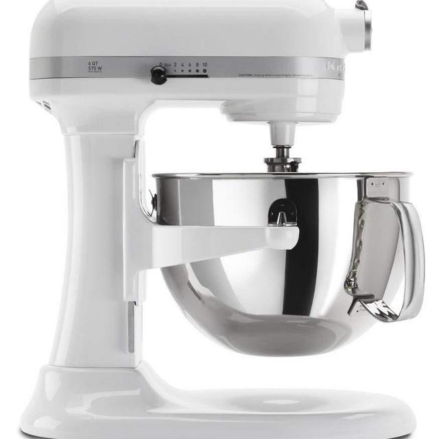 KitchenAid KP26M1XWH 6 Qt. Professional 600 Series Bowl-Lift Stand Mixer - White