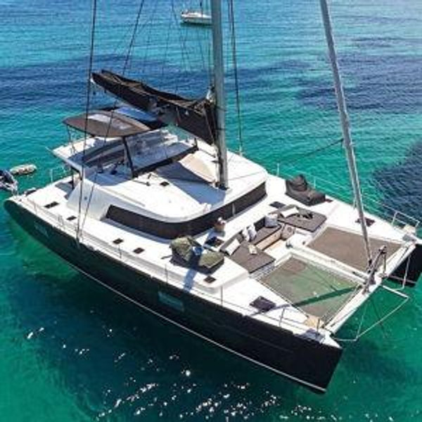 Catamaran Boat Tour in Mykonos, Greece