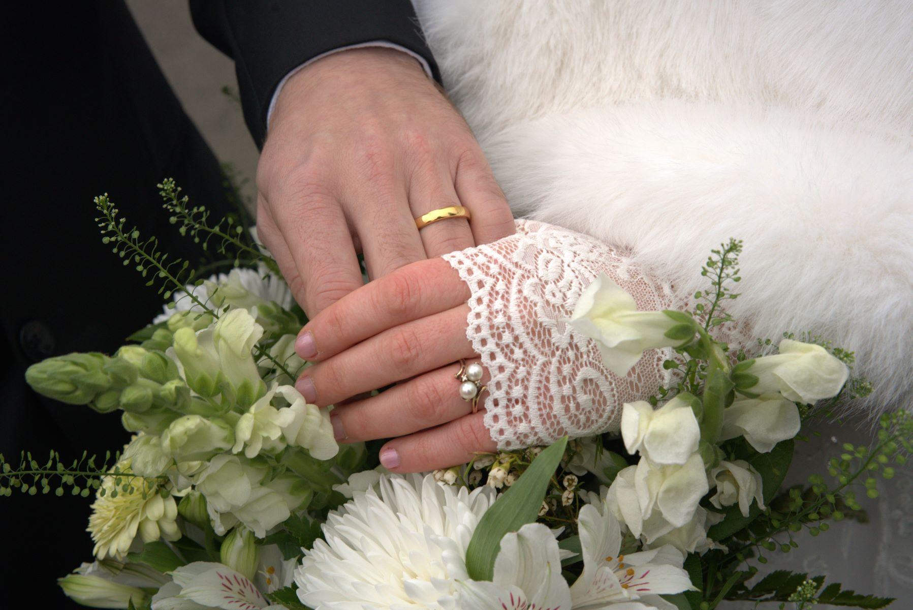 The Wedding Website of Victoria Pence and Duncan Setter