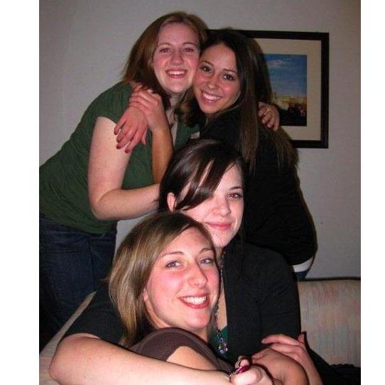 These 3 girls are super special to Lauren. Her freshman college year suite mates. They are 4 peas in a pod and despite the physical distance they are still quite connected at heart.