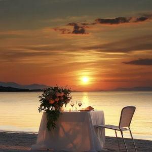 Sunset Private Dinner on the Honeymoon
