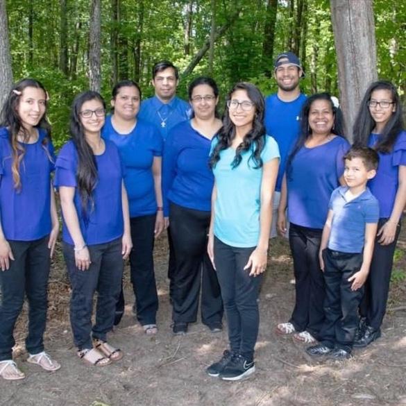 Rare photo of all the family together! Faith, Lydia, Christine, Eddie, Issa, Susanna, Sam, Ms. Gladys (mom), Hannah, and nephew Talon!
