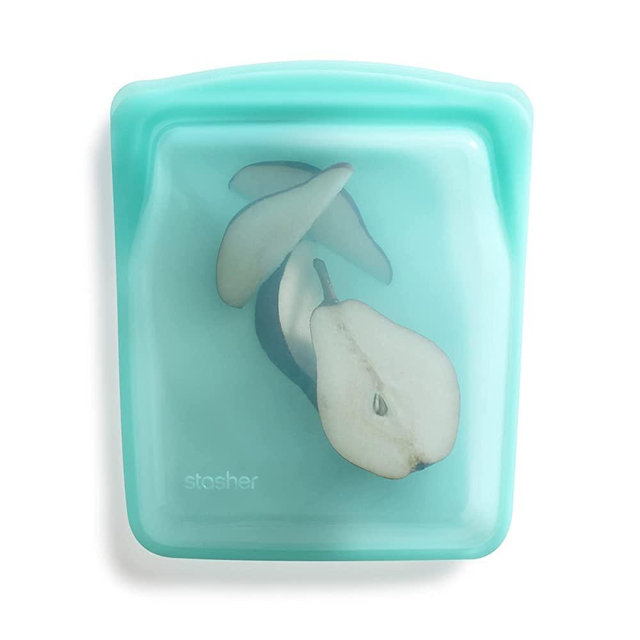Stasher Silicone Reusable Storage Bag, Quart (Aqua) | Food Meal Prep Storage Container | Lunch, Travel, Makeup, Gym Bag | Freezer, Oven, Microwave, Dishwasher Safe, Leakproof