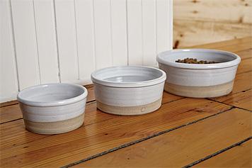 Orvis Farmhouse Pottery Dog Bowl