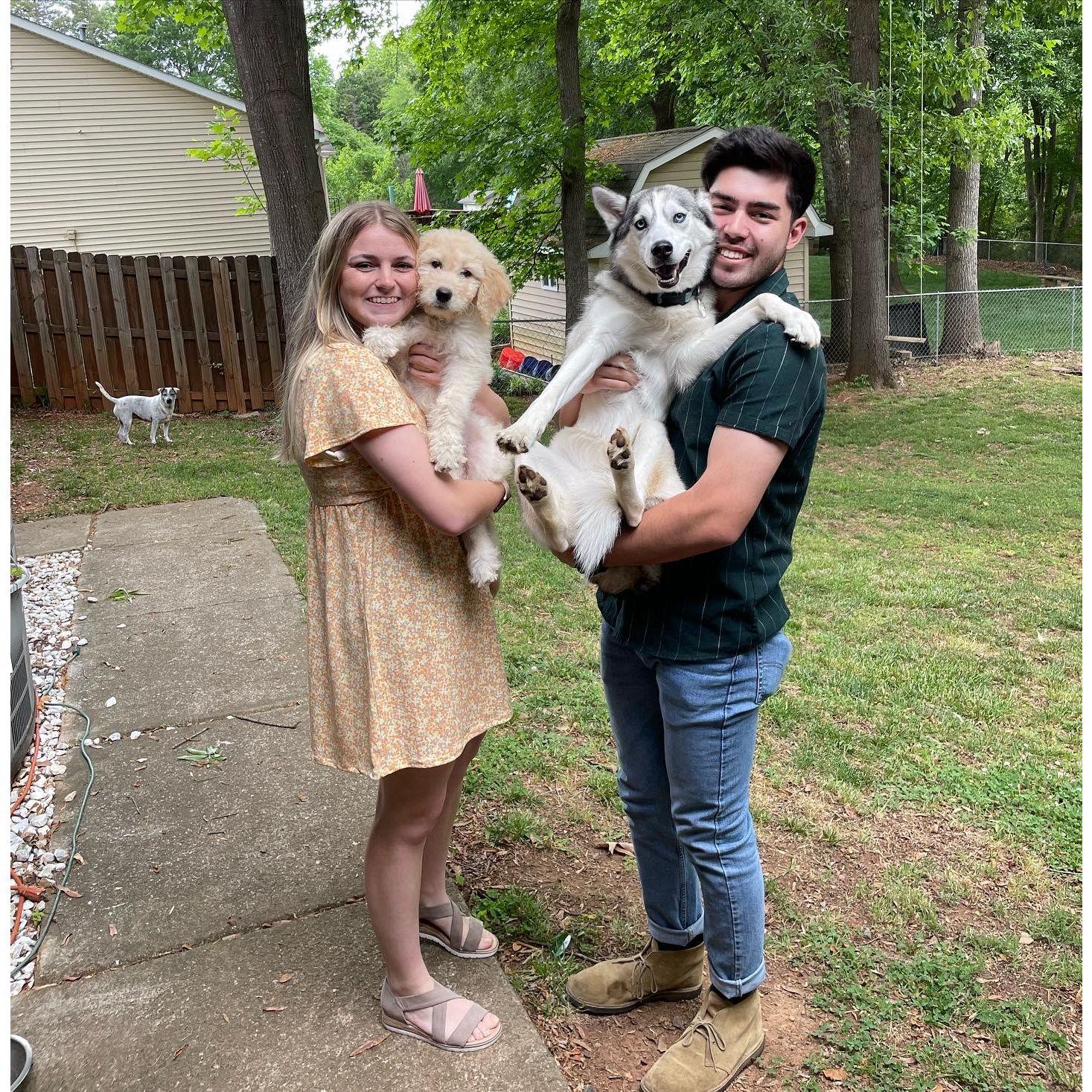 Right after we got our Honey Bun - family pic!