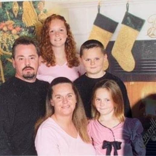 Brides Aunt Sherry(moms sister),Uncle Keith,  2 Cousins Daniel,  Danielle.
Raised Bride from age 10-17.