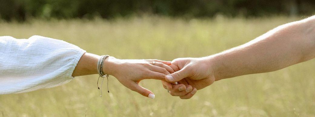 The Wedding Website of Julia Olsen Bassett and Colin Charles Russell