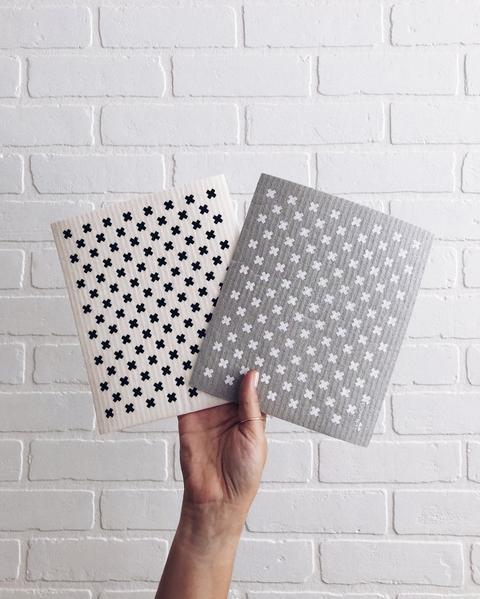 Tiny X Black Sponge Cloth