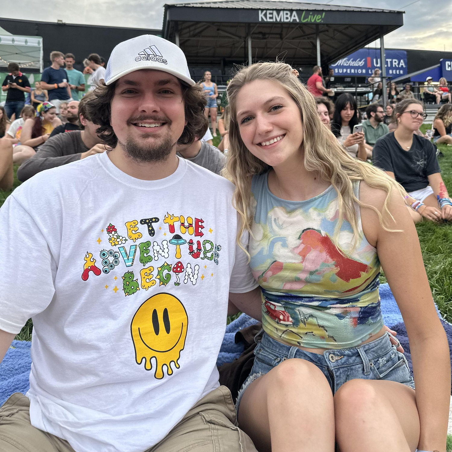 Still Woozy concert
