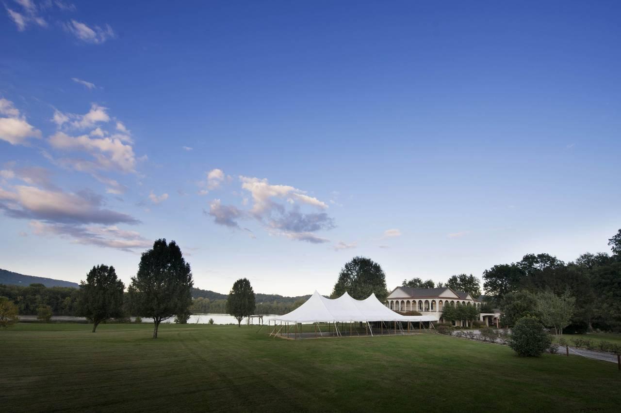 The Wedding Website of Jess Dreger and Herman Wilhelm