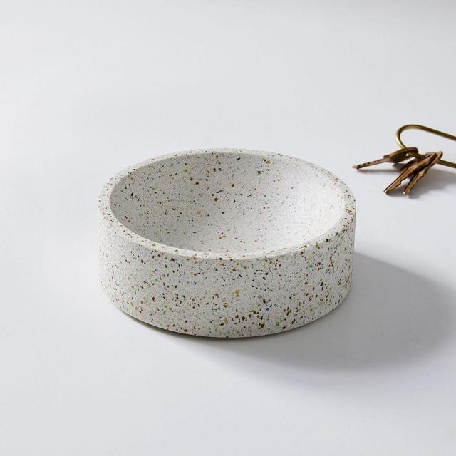 Pretti Cool, Terrazzo Concave Vessel, White