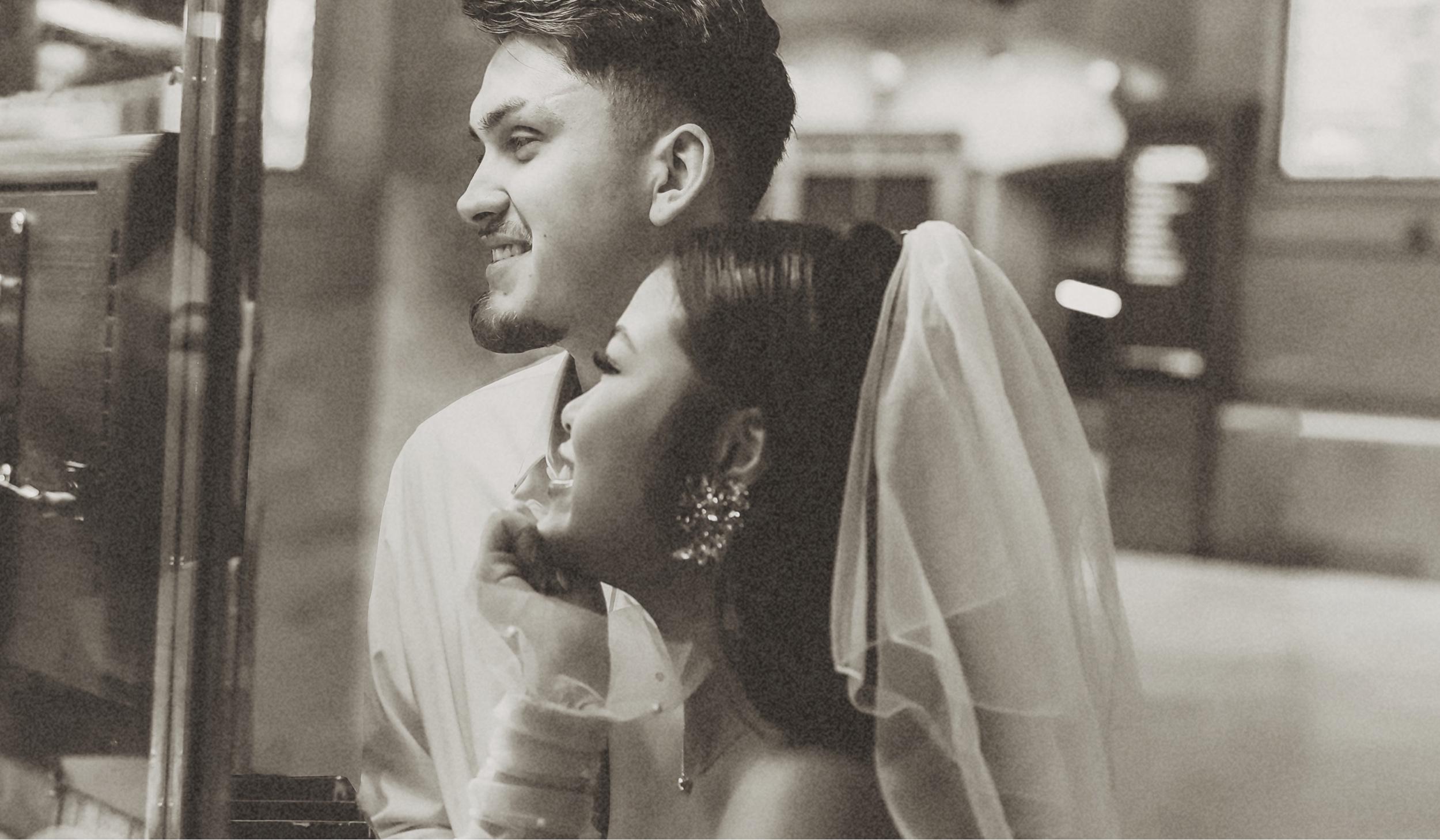 The Wedding Website of Gia Tran and Reyes Urrutia