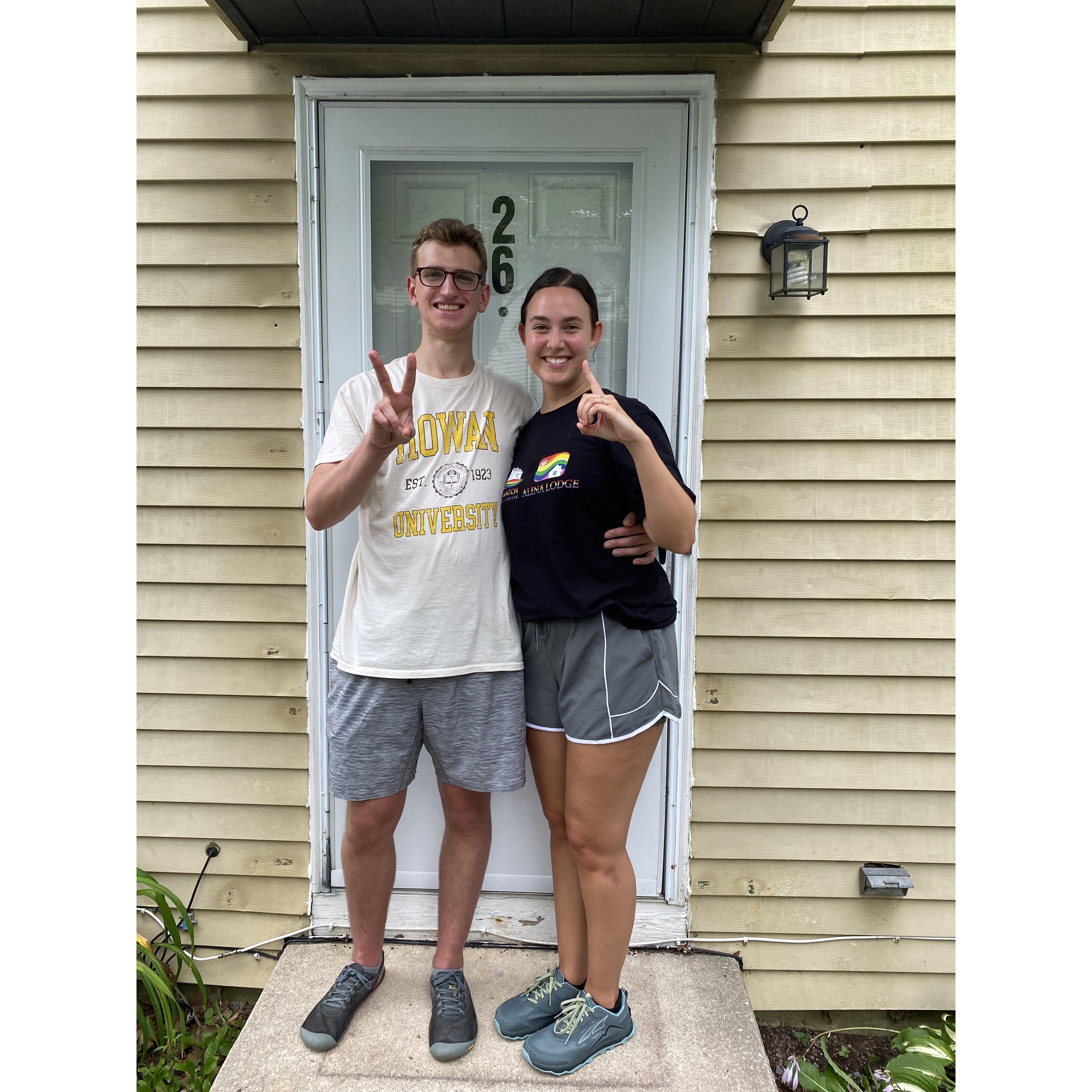 Saying goodbye to our first place together ... Peace out, South Jersey! (we tried to make a 26, semi-successfully)