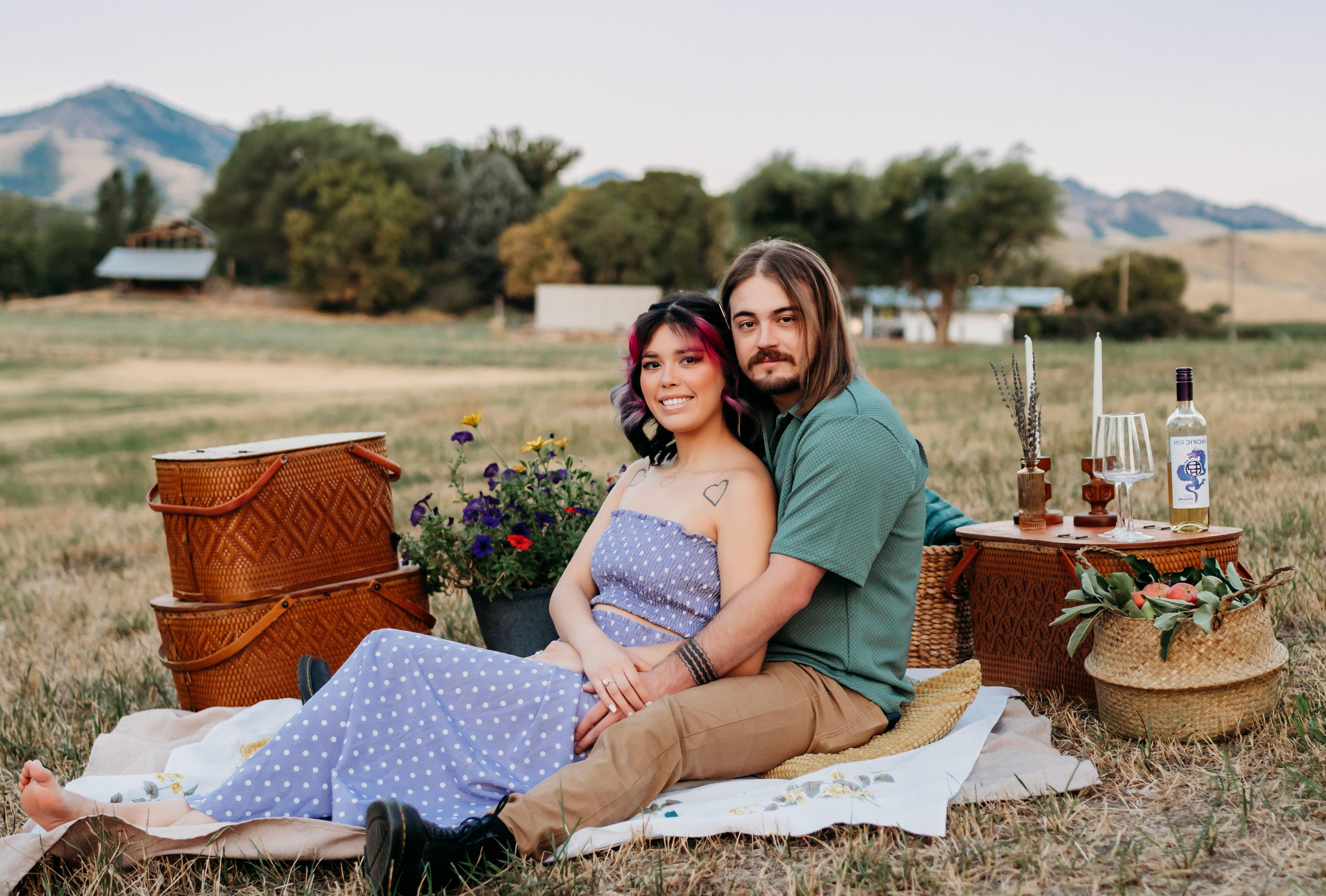 The Wedding Website of Gisselle Cordova and Joshua Gittins