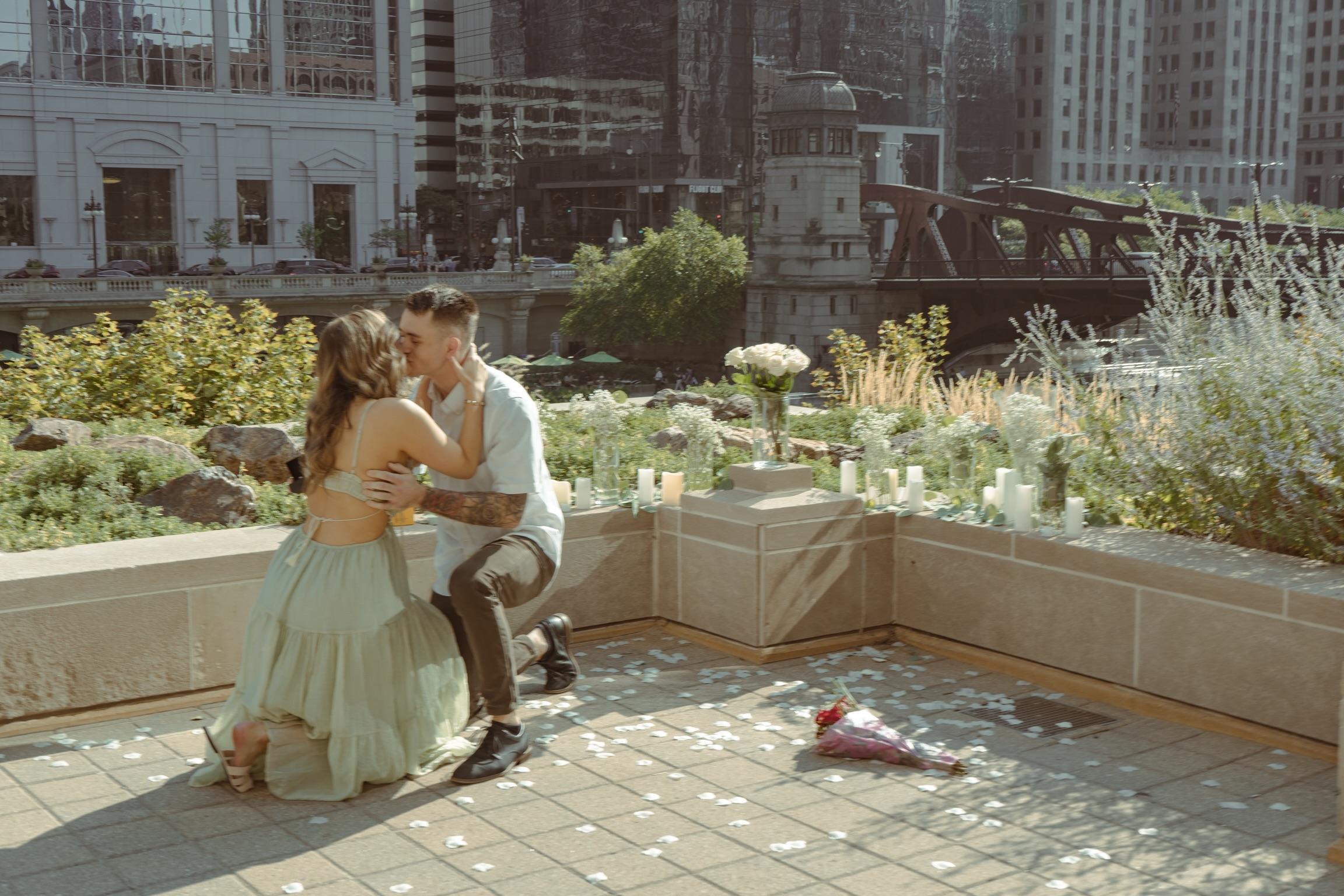 Lindsay Easley and Brenden Pauli's Wedding Website - The Knot, image size:2304x1536