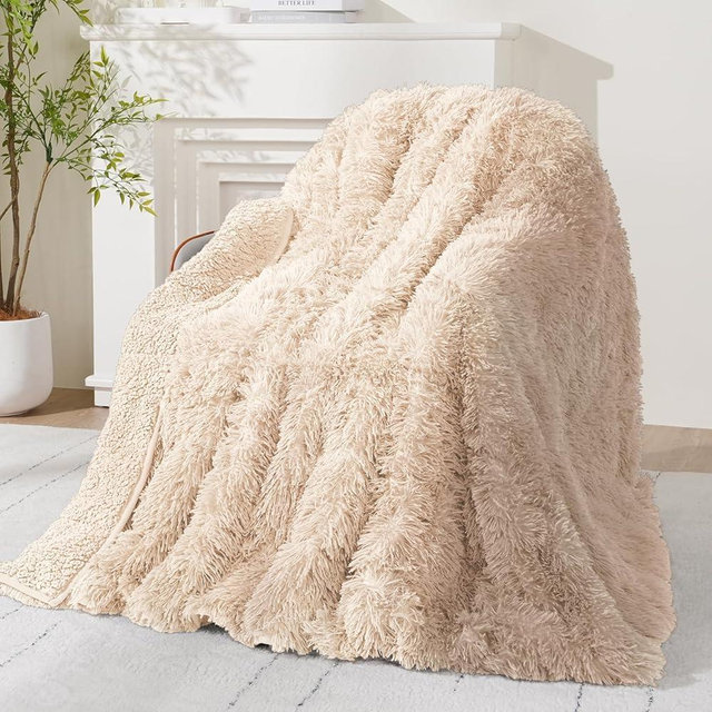 Wemore Shaggy Long Fur Faux Fur Weighted Blanket, Cozy and Plush Sherpa Long Hair Blanket for Adult 15lbs, Fluffy Fuzzy Sherpa Reverse Heavy Blanket for Bed, Couch, Khaki, 60 x 80 Inches