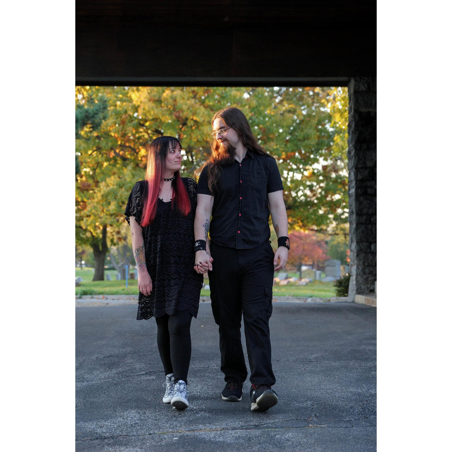 Engagement Photos 🖤
♡Location: Elmlawn Memorial Park
♡Photographer: Alyssa Knowlton, Lyssa Lee Photography