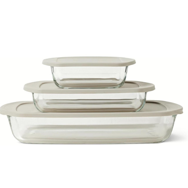 Amazon Basics Glass Baking Dishes with BPA-Free Lids, 6-Piece Bakeware Set, Borosilicate Glass, Oven-Safe up to 752°F, Non-Slip and Stackable, Dishwasher-Safe, Linen Gray