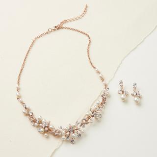 Delicate Pearl Jewelry Set