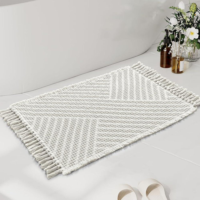 H.VERSAILTEX Waffle Bath Mat Super Absorbent Boho Bath Mat Non Slip Bath Rugs for Bathroom Floor Machine Washable Dry Fast Bathroom Rugs with Tassels, 24" x 36", Ivory White