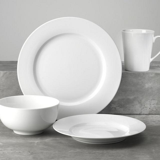 Everyday Classic Rim Porcelain 16-Piece Dinnerware Set With Cereal Bowl