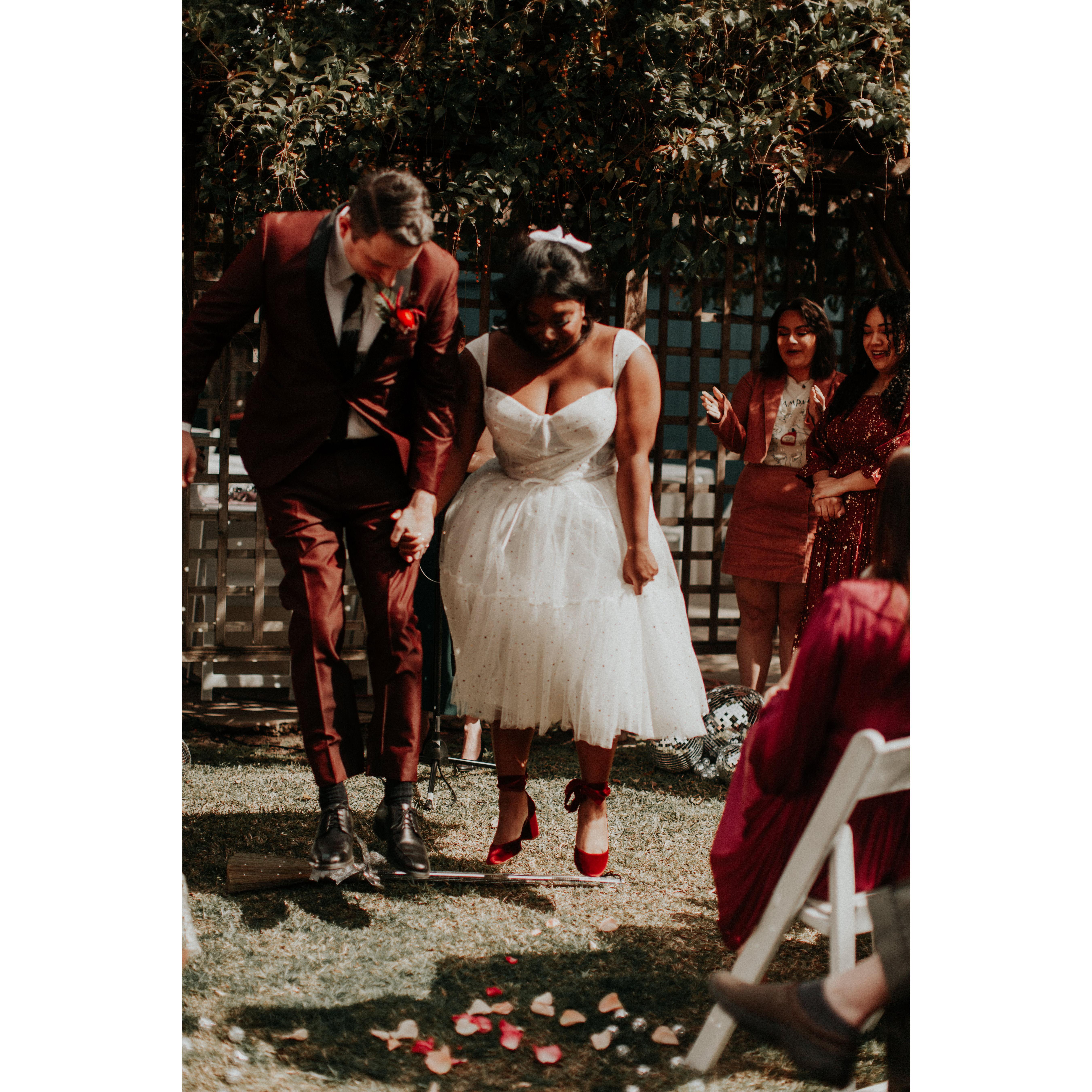 LA Intimate Ceremony - Jumping the Broom