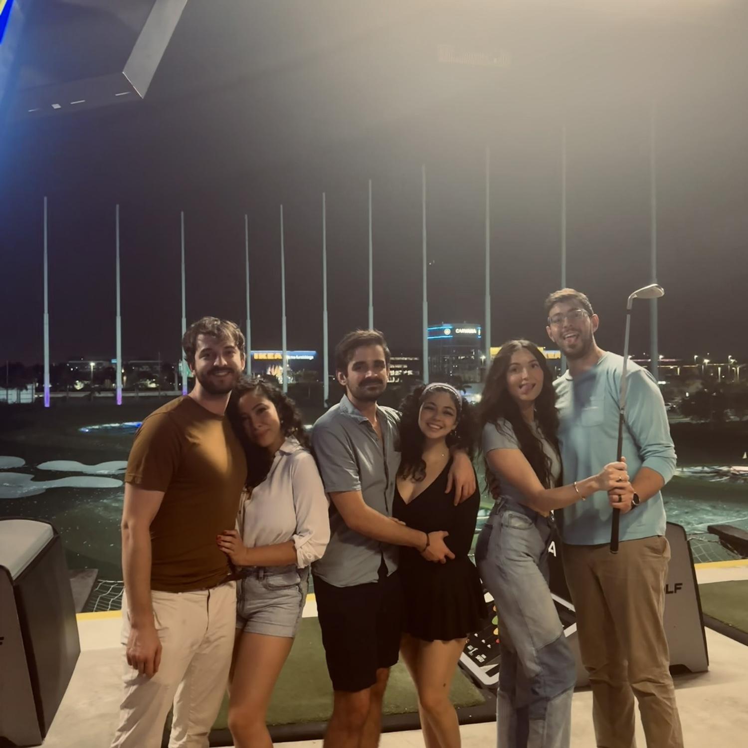Are triple dates a thing? Top golf with our Miami family! ⛳️