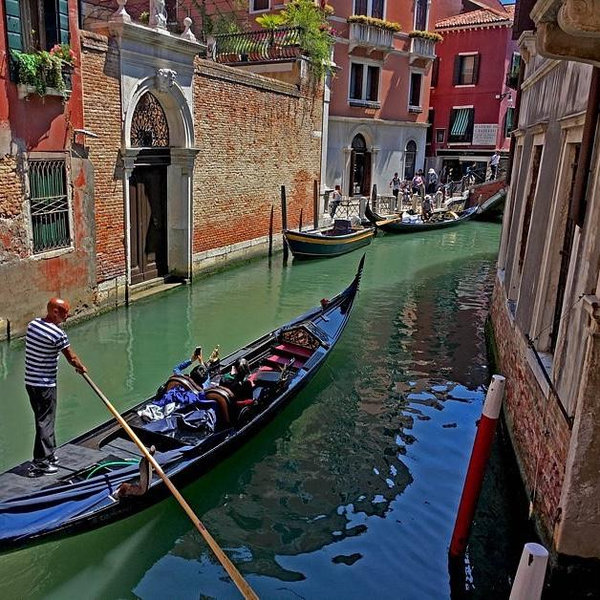 Gondola Ride - Honeymoon