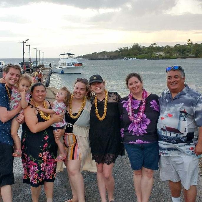 Katie’s family in Hawaii
Left to right, relation in parentheses: James (brother), Aurora (niece), Franki (sister-in-law), Astrid (niece), Marilyn (sister), Katie, Carrie (mom) and Michael (stepdad)