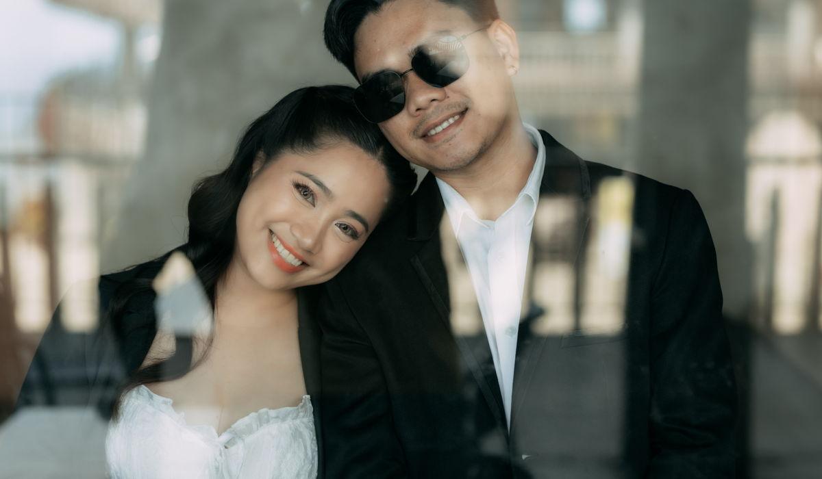 Reyna Esther and Ray Chester's Wedding Website
