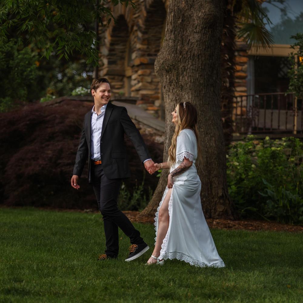 Mary Ryan and Jon Szeber's Wedding Website