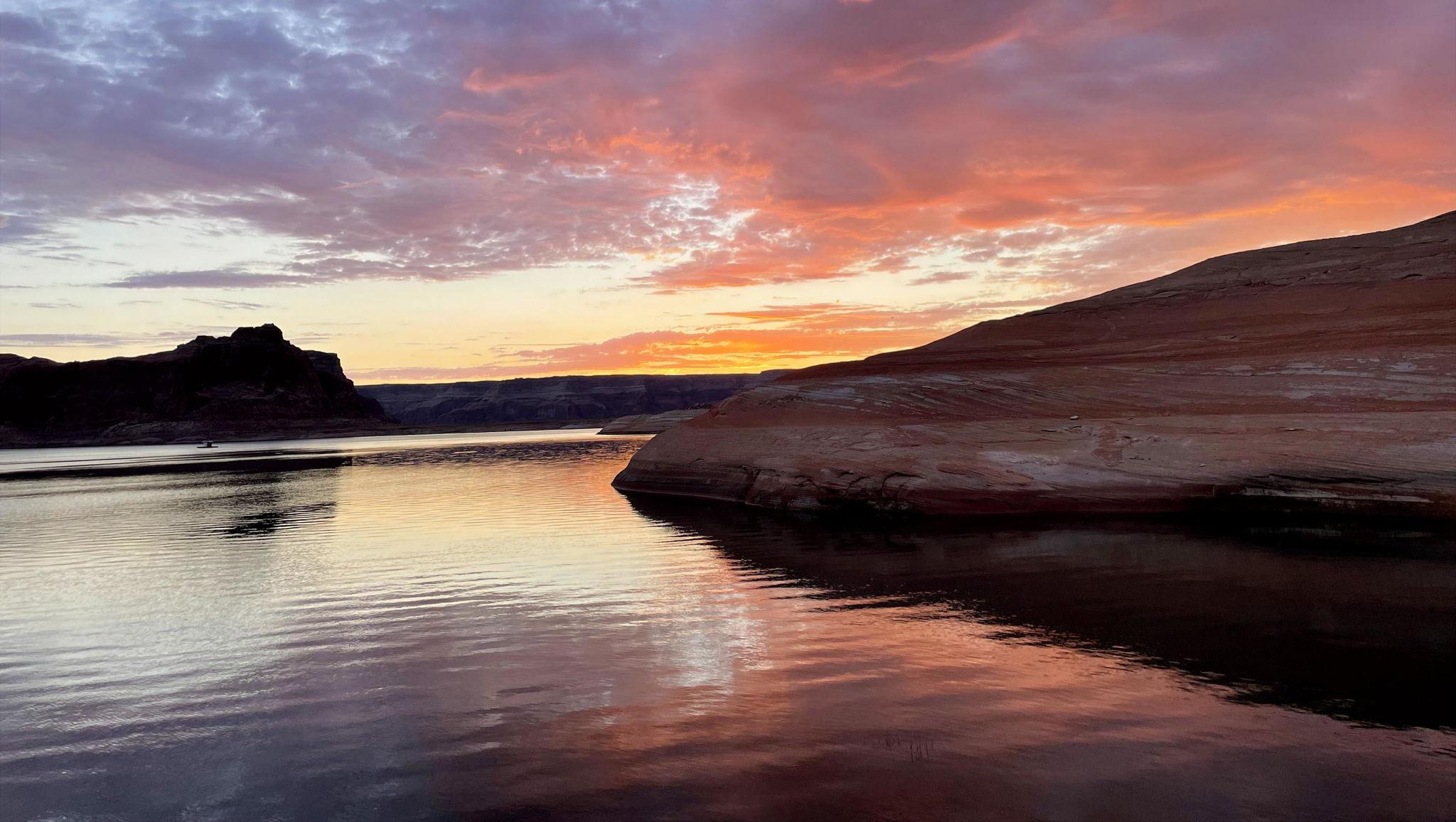 The Wedding Website of Nathan McCauley and Hilary Smith