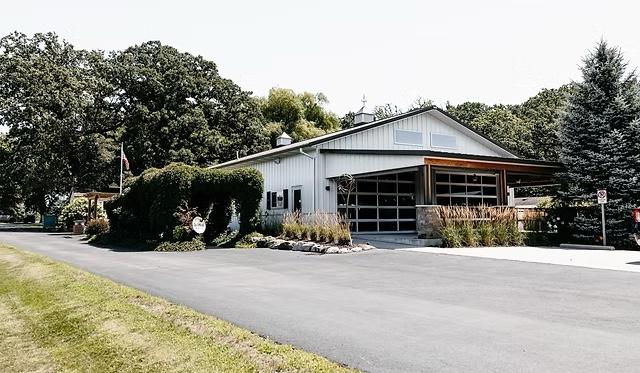 The Wedding Website of Erin Darling and Reid Grayson