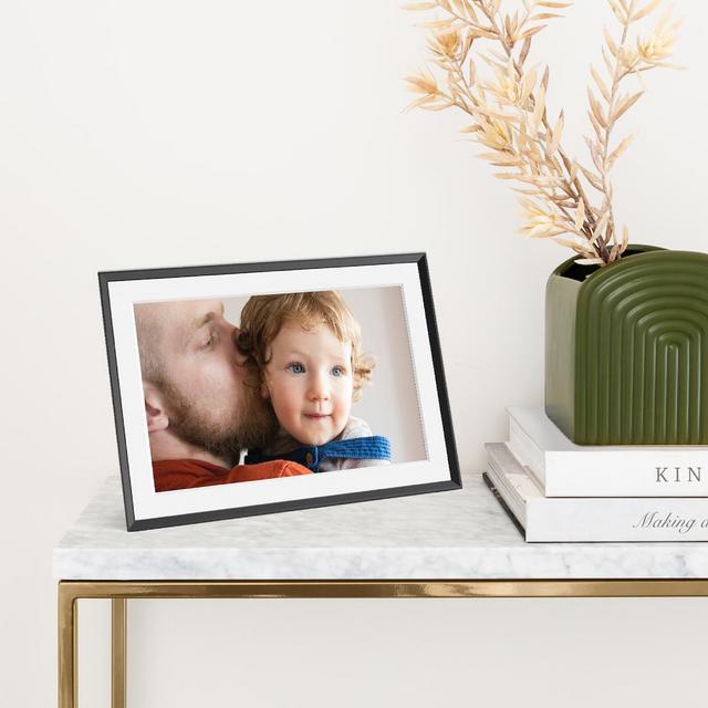Aura Digital Frame
