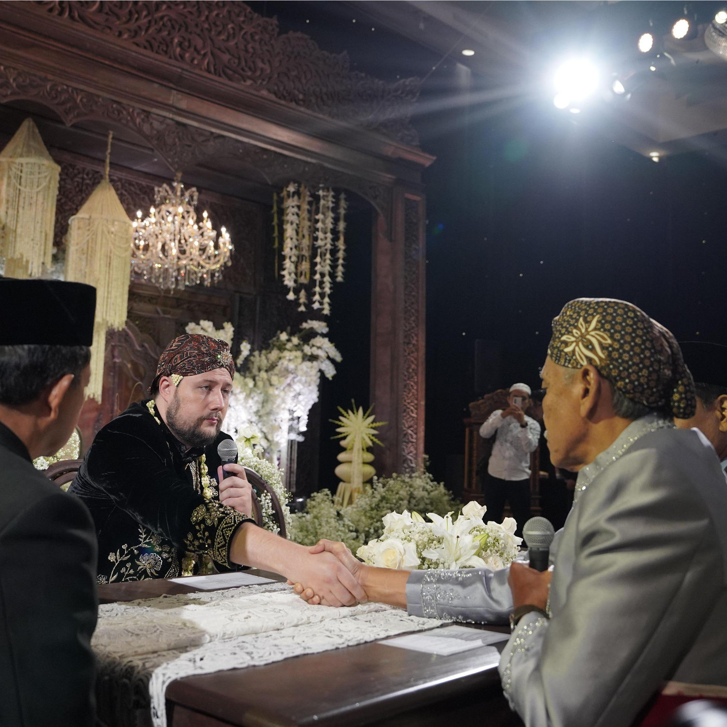 Connor accepting the Islamic Vow from Safrinna's Uncle