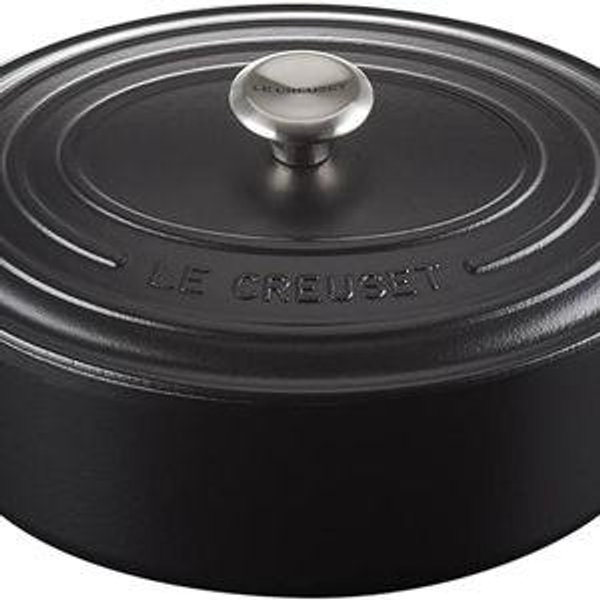 Le Creuset Signature Enameled Cast Iron Oval Dutch Oven