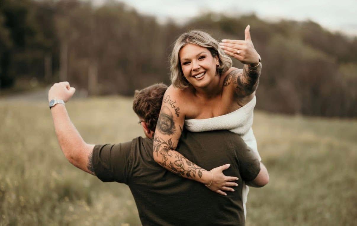 The Wedding Website of Liz Circle and Remy Circle