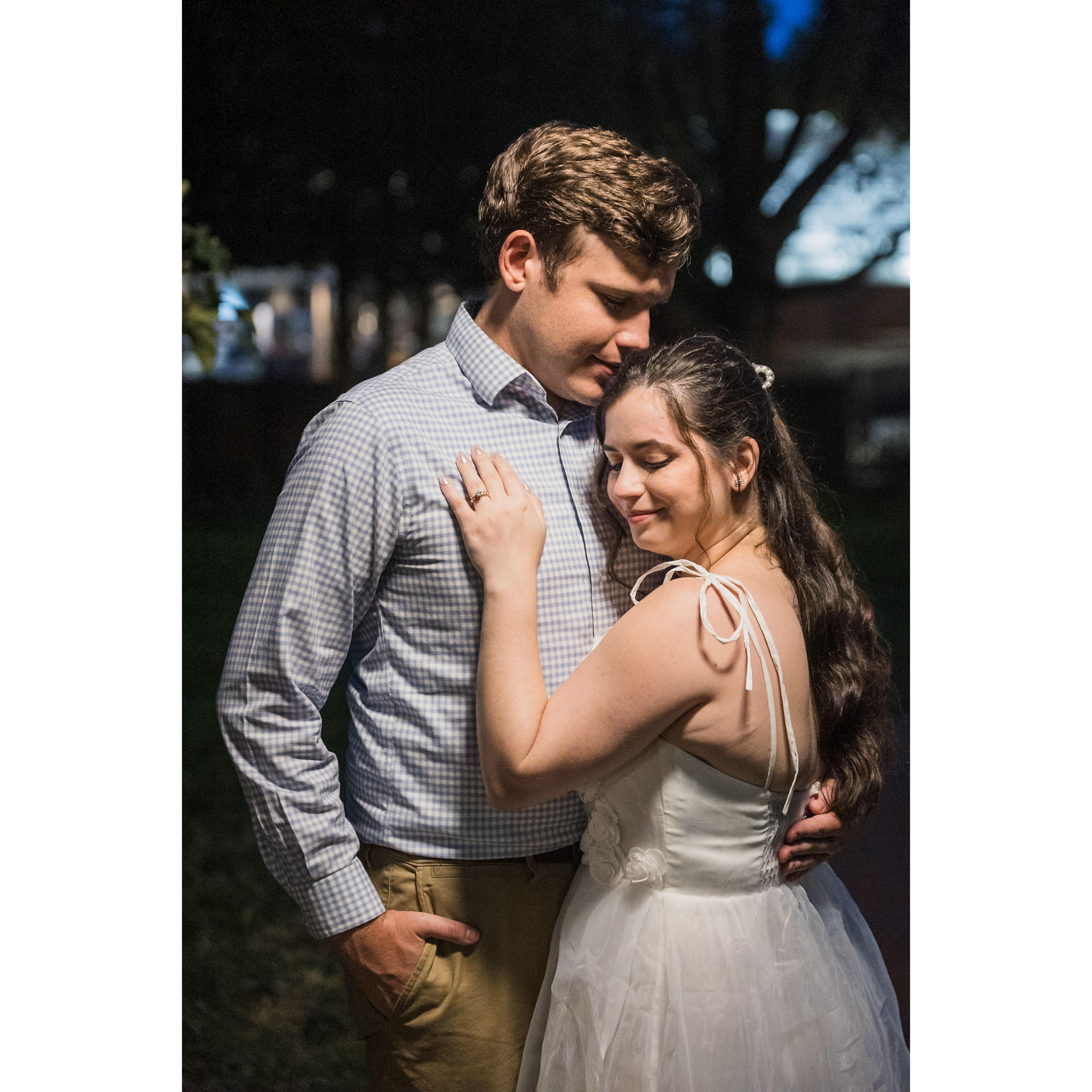 Engagement photos at the Merchant Exchange Building in Philadelphia