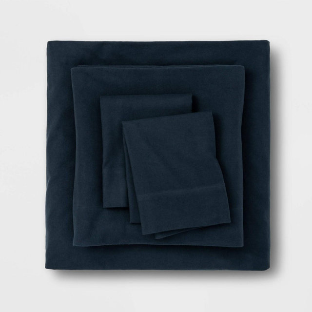 King Solid Fall Flannel Sheet Set Dark Blue - Threshold™