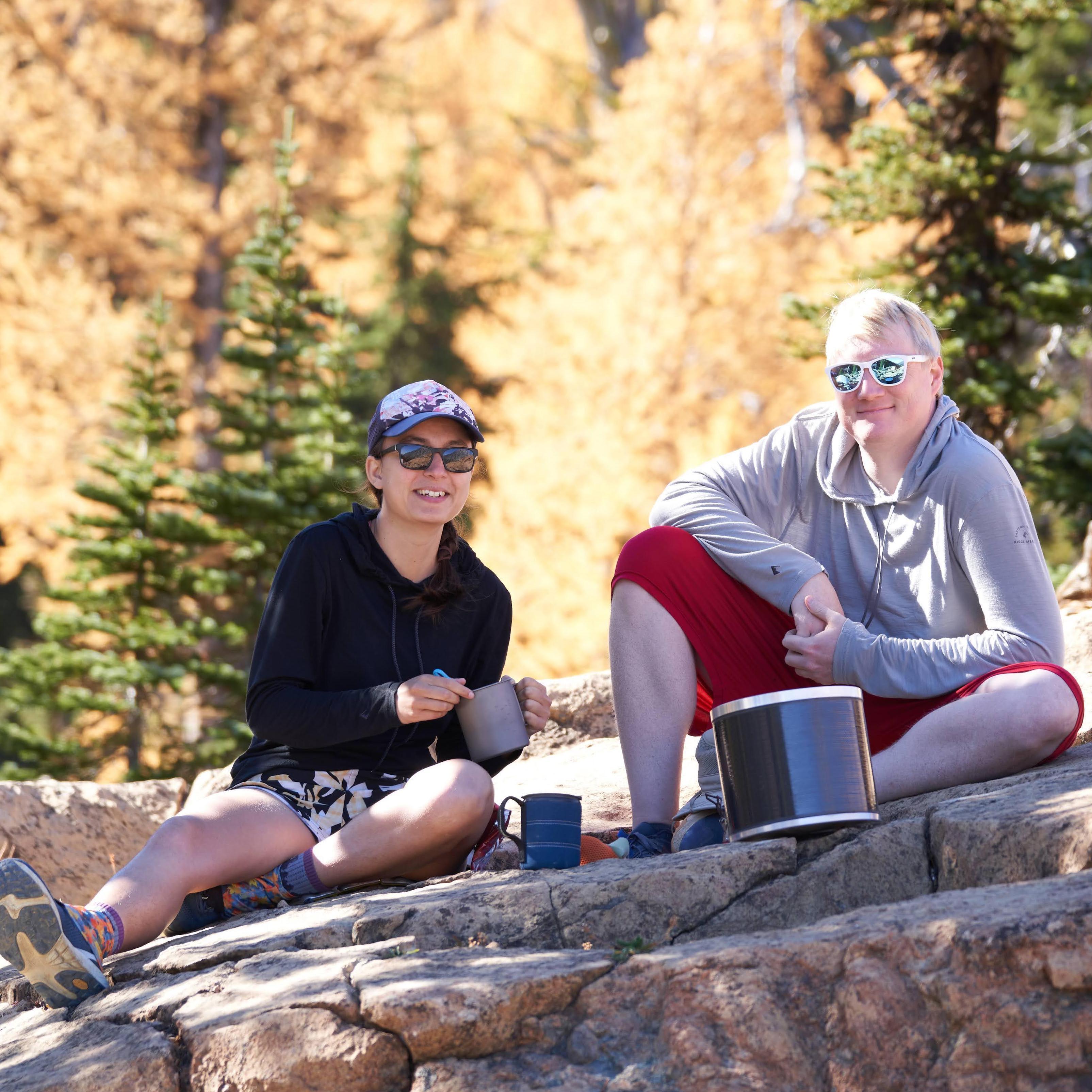 Hiking to see the larches // Lake Ingalls, WA // October 2023