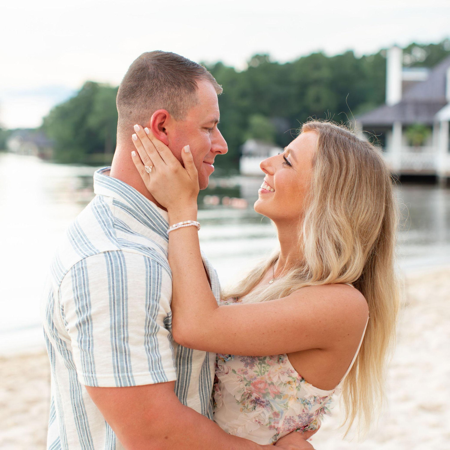 Engagement Photos by Angela and Halle Photography