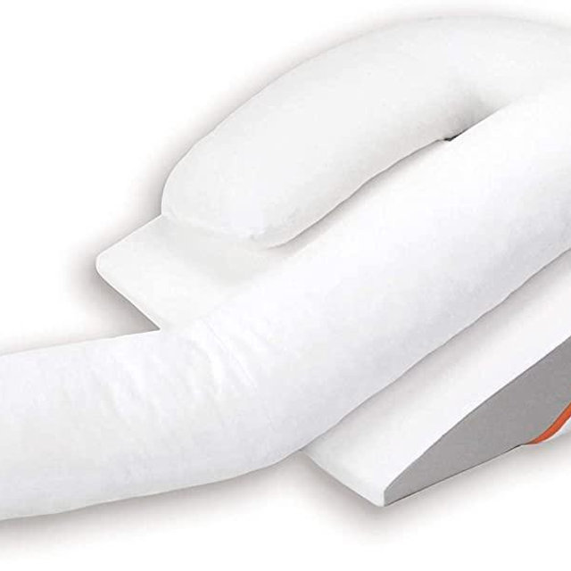 MedCline Acid Reflux and GERD Relief Bed Wedge and Body Pillow System, Size Medium, Medical Grade and Clinically Proven Results, Removable Cover