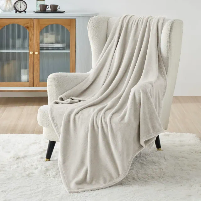 Flannel Blanket Solid 280GSM Soft Fuzzy Plush Twin Size Linen - Bedsure